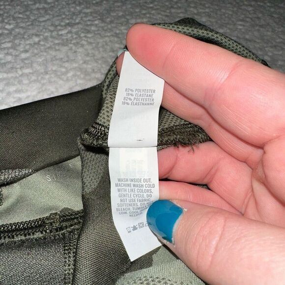 Aerie Women’s High Rise Leggings Green Camo Size Small Long EUC - Picture 10 of 12